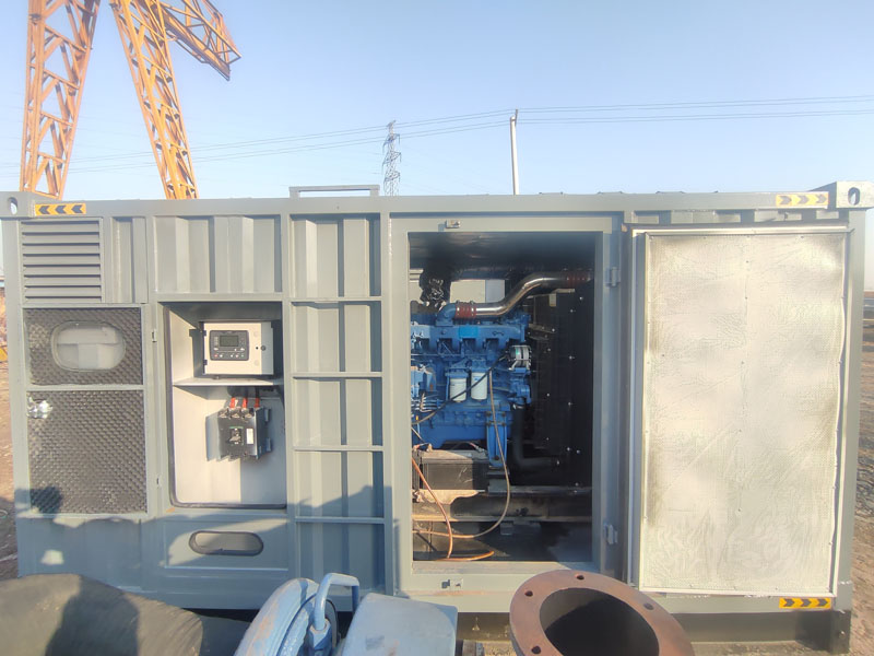 藁城柴油发电机组的机油多久更换一次比较合适?