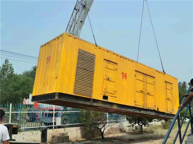 藁城300KW柴油发电机组油耗是多少？